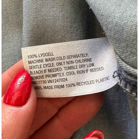 Ava & Viv -Denim Peasant Off Shoulder Boho Blouse - 1X - Picture 4 of 7